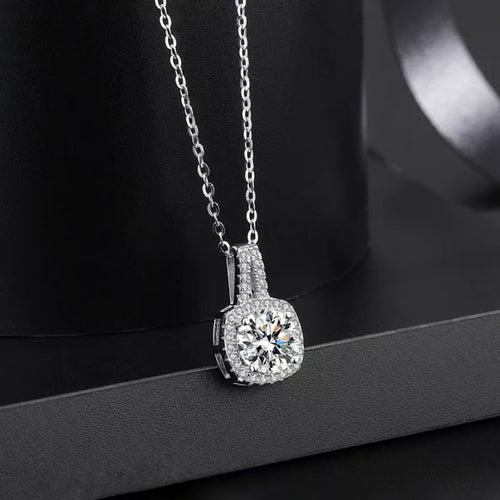 2ff950f6-e73b-4941-aa8a-edc0fe1cb30a-Max