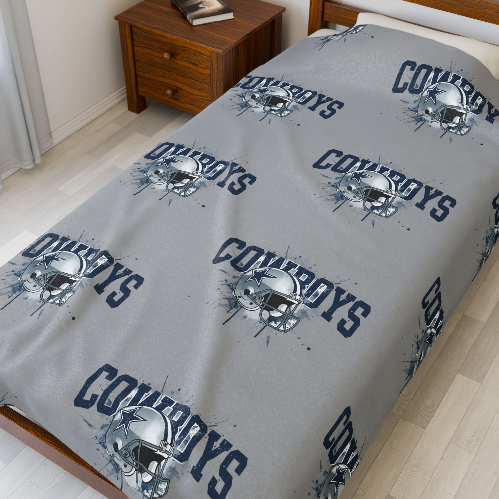 Cowboys Velveteen Plush Blanket – Soft Team Logo Throw for Game Days & Gifts